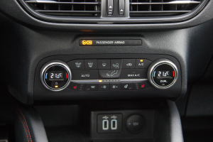 Pārdod Kuga ST-Line  2.5   - 225z/s , 2022