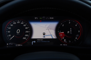 Pārdod XC-40 AWD  2.0 D4  - 190z/s , 2018