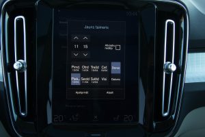 Pārdod XC-40 AWD  2.0 D4  - 190z/s , 2018