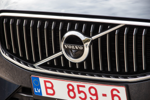 Pārdod XC-60 Inscription  2.0 T6  - 253z/s , 2021