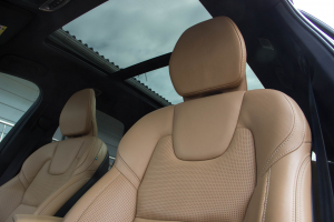 Pārdod XC-60 Inscription  2.0 T6  - 253z/s , 2021