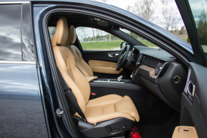 Pārdod XC-60 Inscription  2.0 T6  - 253z/s , 2021