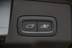 Pārdod XC-60 Inscription  2.0 B4  - 197z/s , 2021