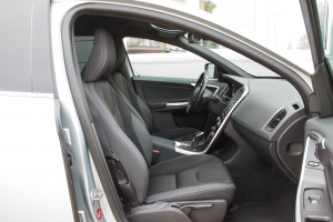 Pārdod XC-60 Momentum  2.0 D4  - 163z/s , 2014