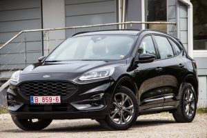 Pārdod Kuga ST-Line  2.5   , 2023