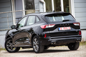 Pārdod Kuga ST-Line  2.5   , 2023