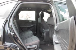 Pārdod Kuga ST-Line  2.5   , 2023