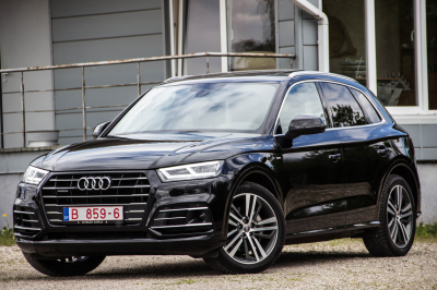 Pārdod Q5 S-Line E  2.0 TFSi  , 2020