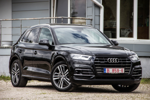 Pārdod Q5 S-Line E  2.0 TFSi  , 2020