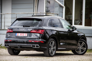 Pārdod Q5 S-Line E  2.0 TFSi  , 2020