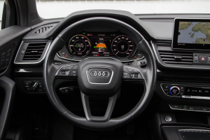 Pārdod Q5 S-Line E  2.0 TFSi  , 2020